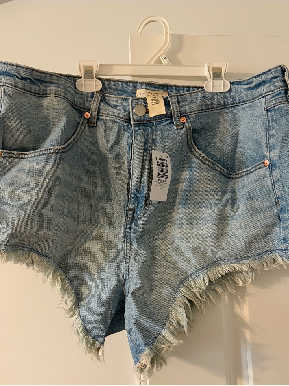 torrid festi 3” ultra high rise cheeky shorts